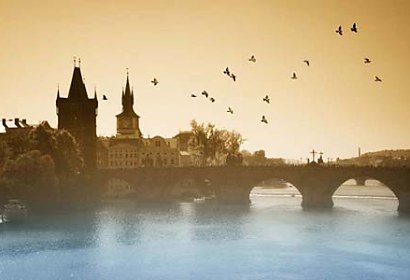 Panuka samolepiacich tapiet - Prague